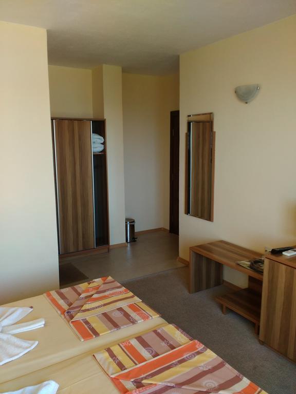 Fits Guest House Приморско Экстерьер фото