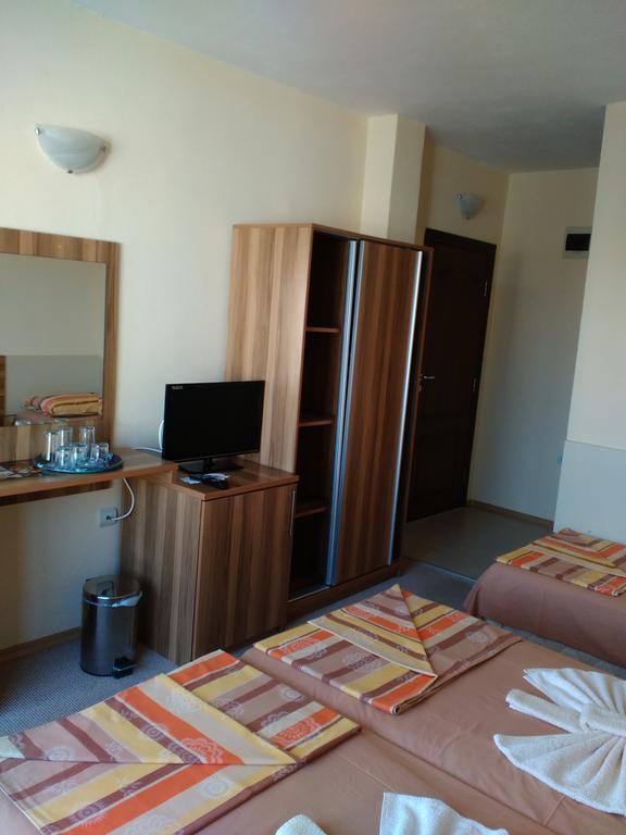 Fits Guest House Приморско Экстерьер фото