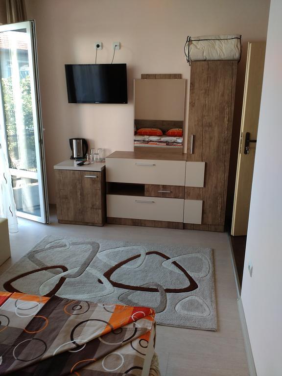 Fits Guest House Приморско Экстерьер фото